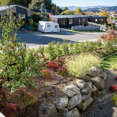 Balancing Beauty and Function: A Garden Designed for Year-Round Enjoyment